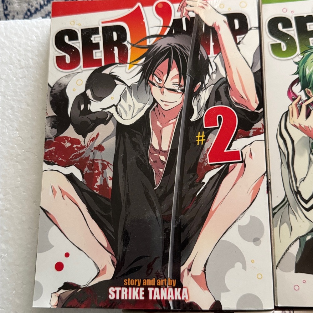 Manga Seraph of the End Volumes 2-5 Red Green Orange Covers - Picture 2 of 4